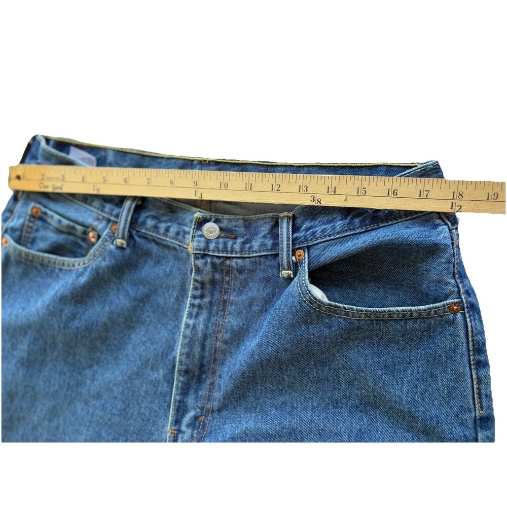 Levi’s 550 Jeans Mens 36x32 Relaxed Fit Medium Wash Straight Leg Denim - Picture 5 of 9